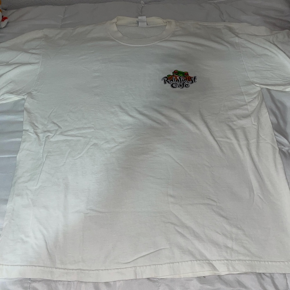 Rainforest cafe t-shirt